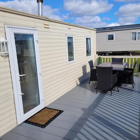 Living Easy Staycations At Tattershall Lakes Ngoại thất bức ảnh