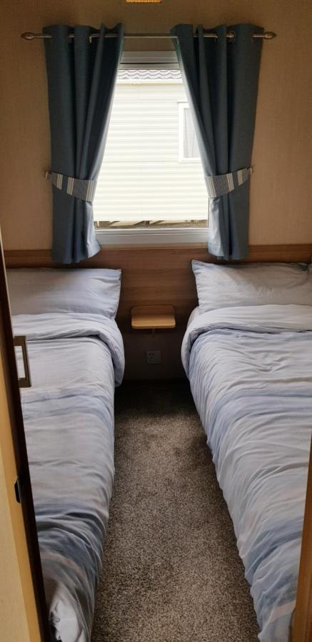 Living Easy Staycations At Tattershall Lakes Ngoại thất bức ảnh
