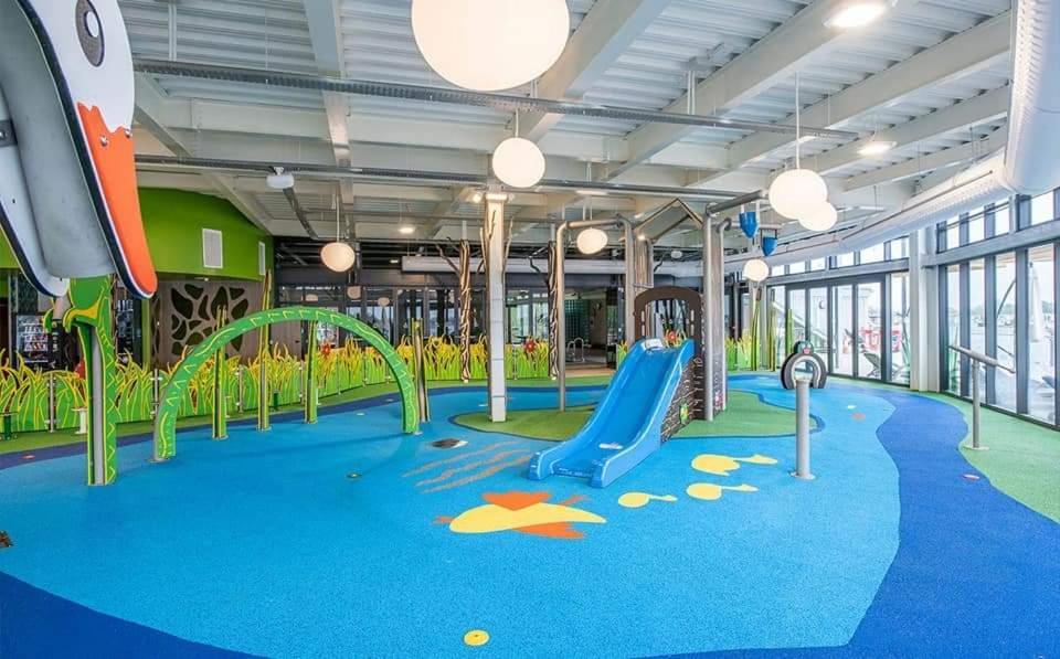 Living Easy Staycations At Tattershall Lakes Ngoại thất bức ảnh